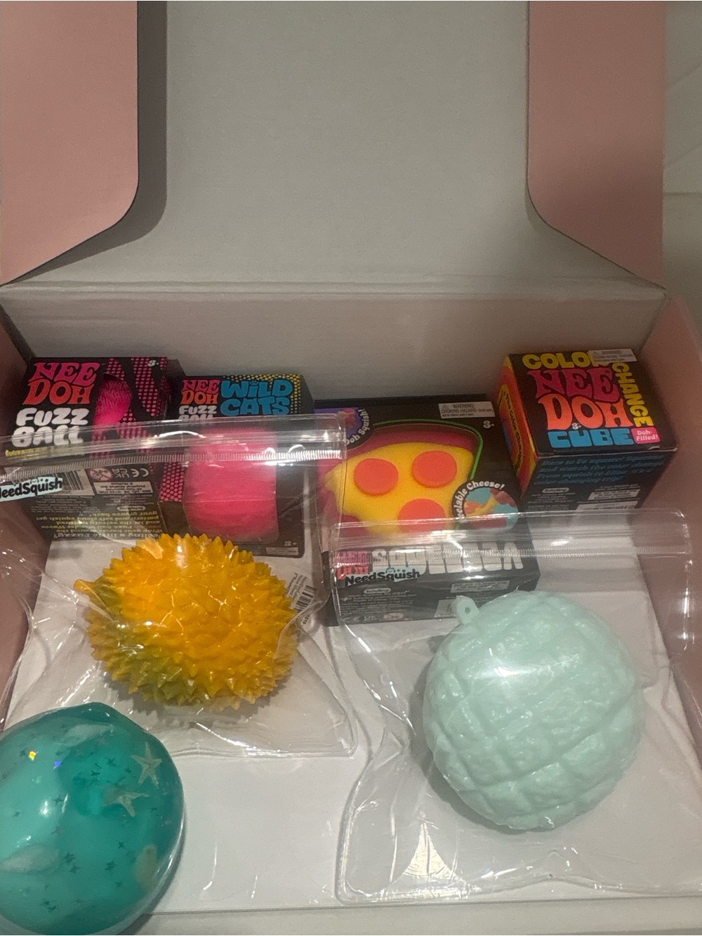 NeedohFuzzball,Wildcats,pizza,colourch CUBE,Crunchy Durian & teal dessert&wax